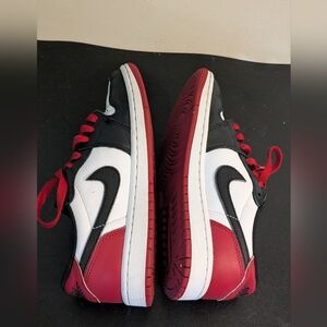 Nike Air Jordan 1 Retro Low OG Black Toe